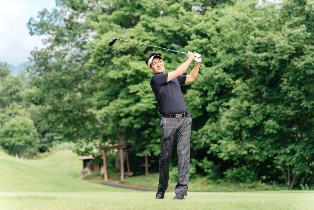 ゴルフ上達して楽しい男性